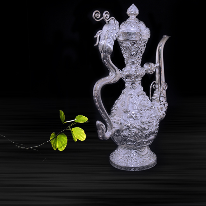 【民间工艺美术大师寸发标作品】九龙壶