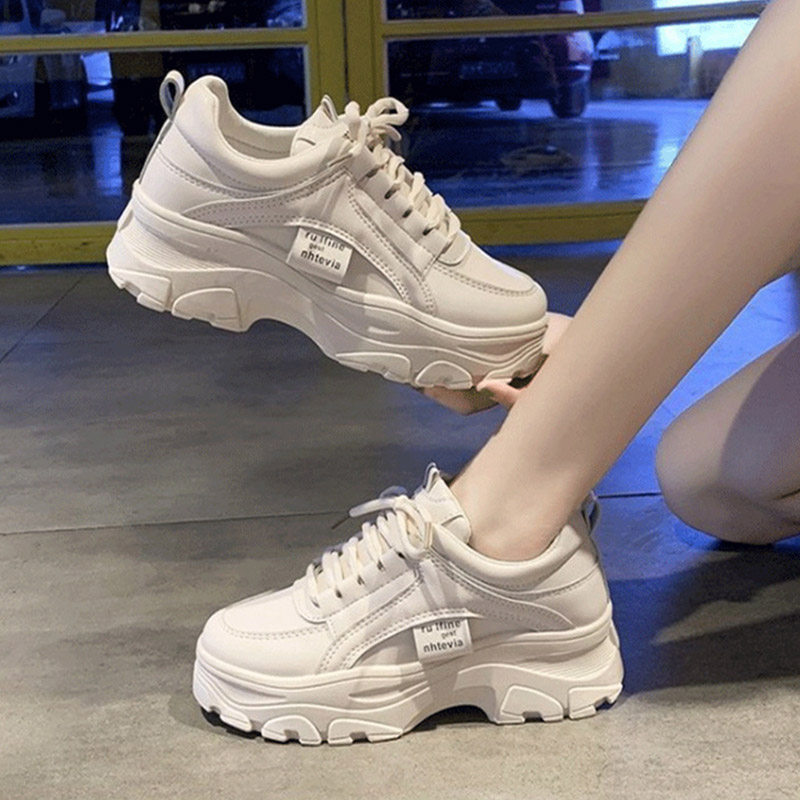 女款鞋子2021新款潮老爹鞋