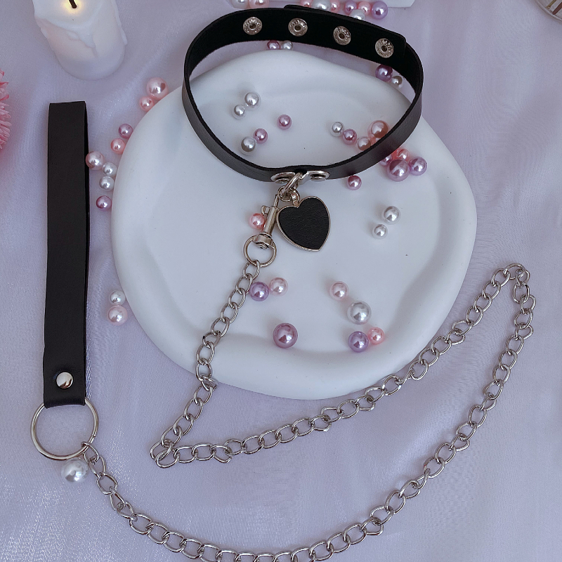 性感爱心铃铛项圈女情趣人用颈带choker狗链sm情侣调教母狗牵引绳