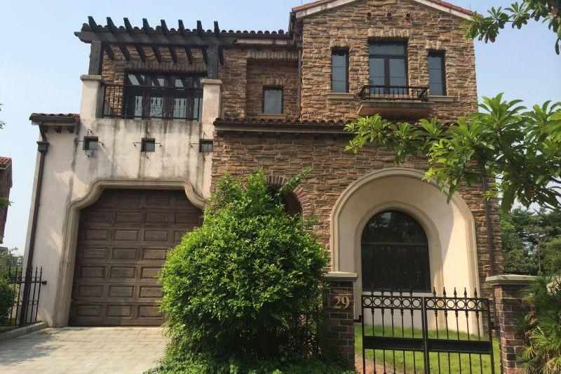 【第二次】清远狮子湖公馆别墅的公告