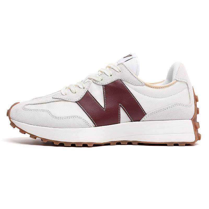 新百伦327张子枫