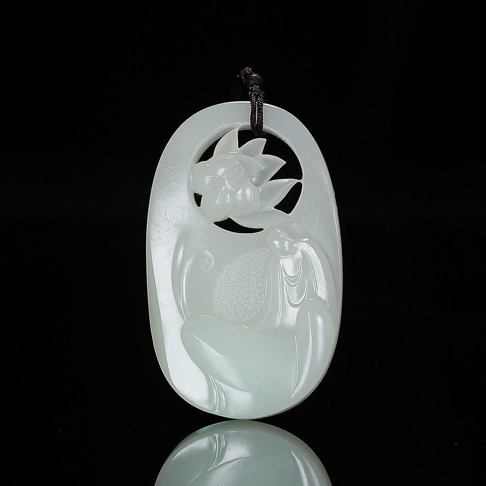 葛洪 中国玉石雕刻大师 和田玉籽料莲花佛语挂件 30g