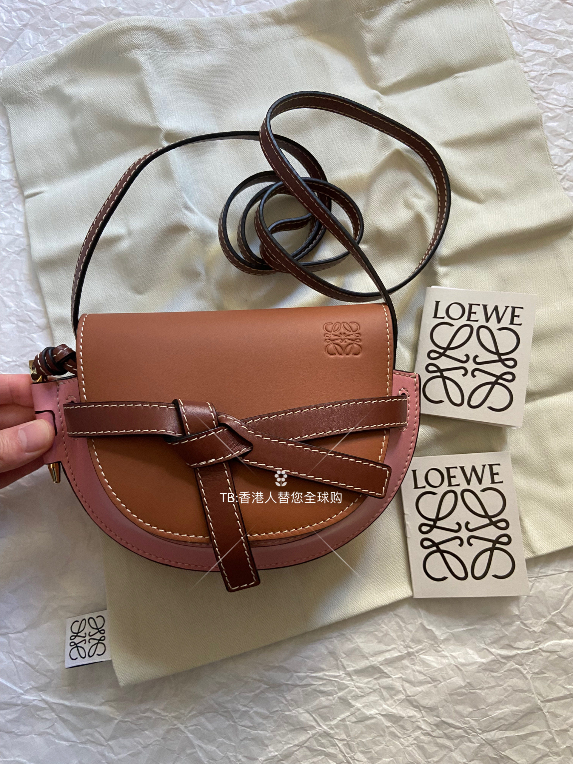最后一个国现 loewe gate mini 经典 焦糖拼粉色 迷你马鞍包 正品