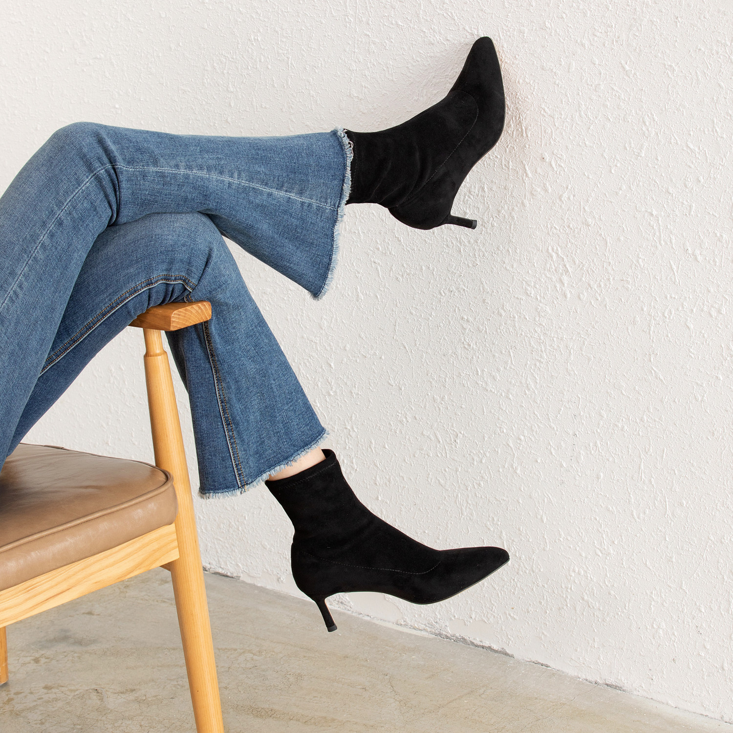 私奔 尖头细跟短靴女高跟2022春季新款磨砂皮袜子靴瘦瘦弹力靴