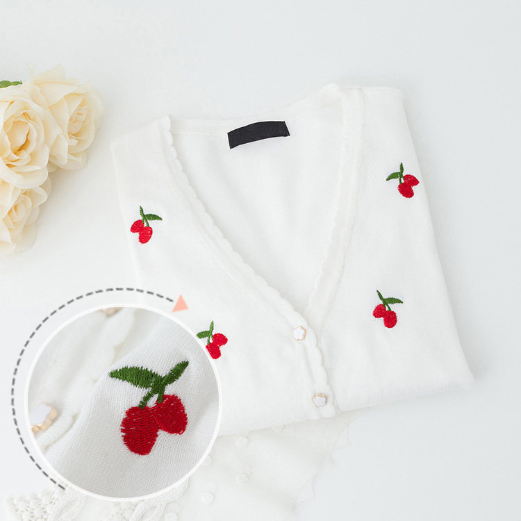 皇仕鲨hss的优惠券大全—2021年轻款毛衣小樱桃刺绣针织衫开衫女大码