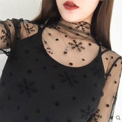 2018新款蕾丝打底衫女长袖秋冬季高领网纱打底衫镂空超仙内搭上衣在类目 女装/女士精品, 蕾丝衫/雪纺衫中 - 来自Buy2taobao.com提供专业的淘宝代购服务
