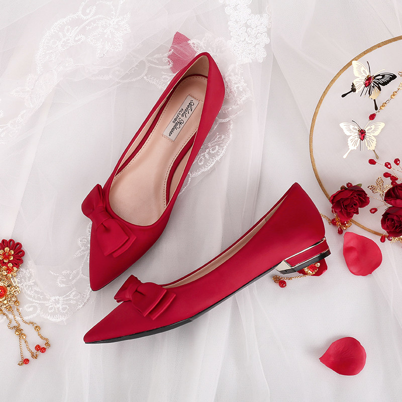 婚鞋女2019新款结婚鞋子平底新娘鞋中式红色礼服秀禾鞋婚纱孕妇鞋