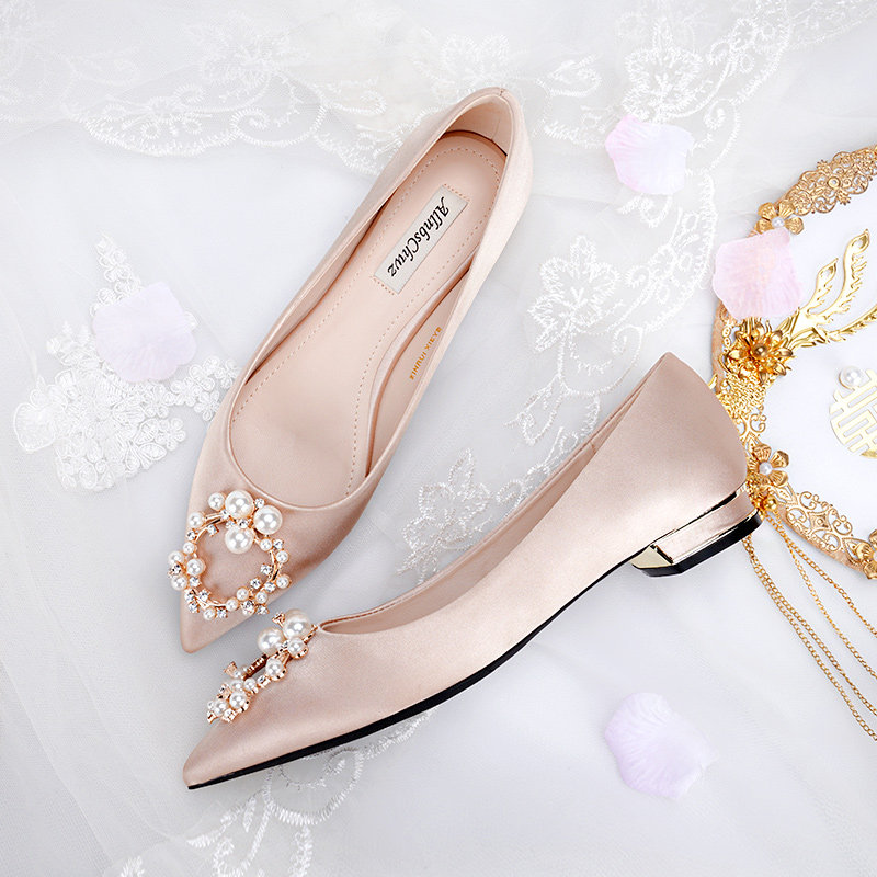 婚鞋女平底2021年新款新娘婚纱鞋伴娘礼服鞋孕妇婚鞋低跟平时可穿