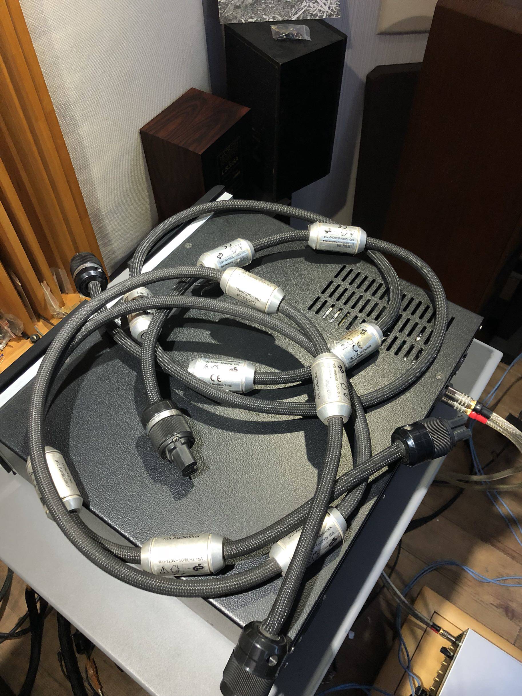 闲置德国fisch audiotechnik飞鱼p5电源线.2.2米长.4500元/条