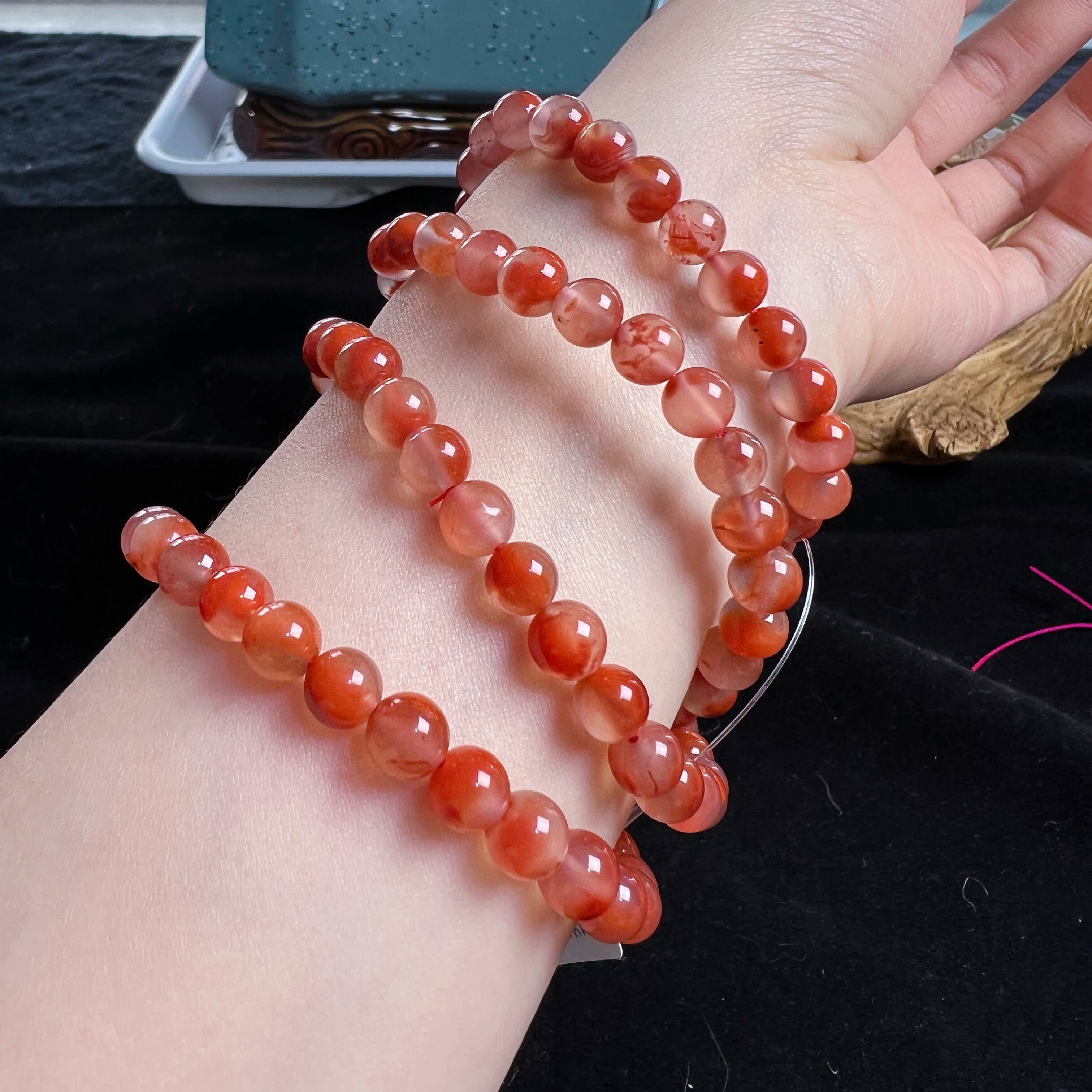 冰飘南红荔枝冻天然川料凉山玛瑙老型珠单圈手串冰白色手链女