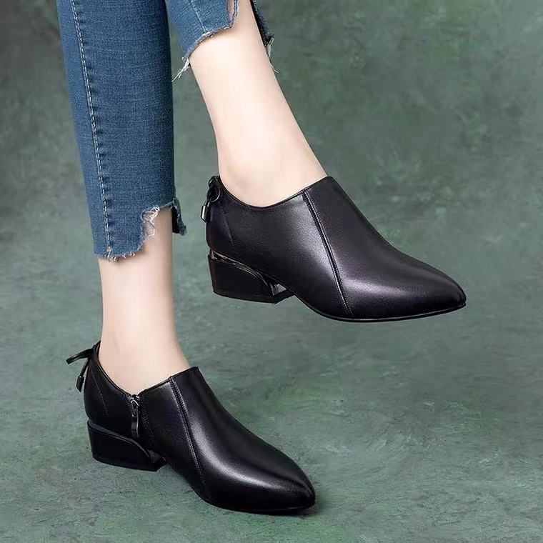 单鞋粗跟尖头百搭女鞋2021秋冬大东新款真皮中跟深口小皮鞋女爆款