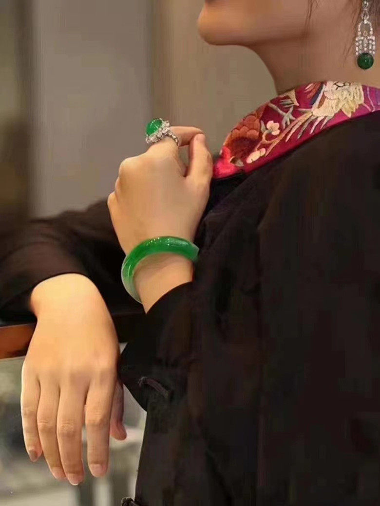 源头翡翠砍价王 天然缅甸翡翠a货冰种戒面手镯挂件佛观音貔貅直播