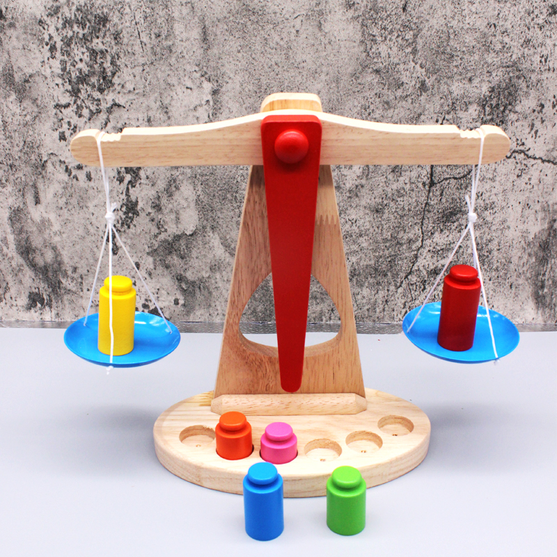 儿童木质平衡天平天枰益智教具玩具亲子互动幼儿园科学知识仿真