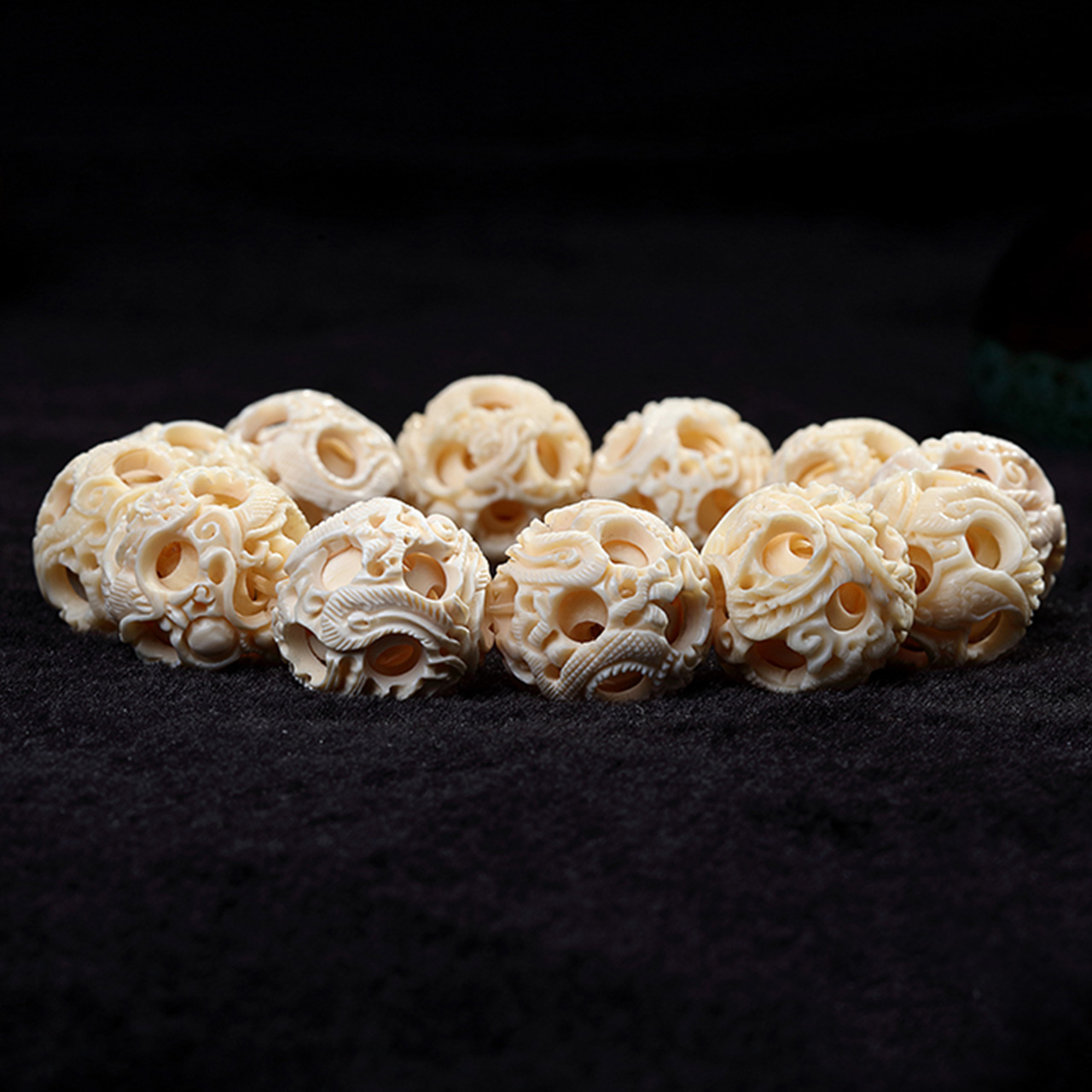 猛犸象牙《龙凤鬼工球》2.0cm 37.4g yd0243