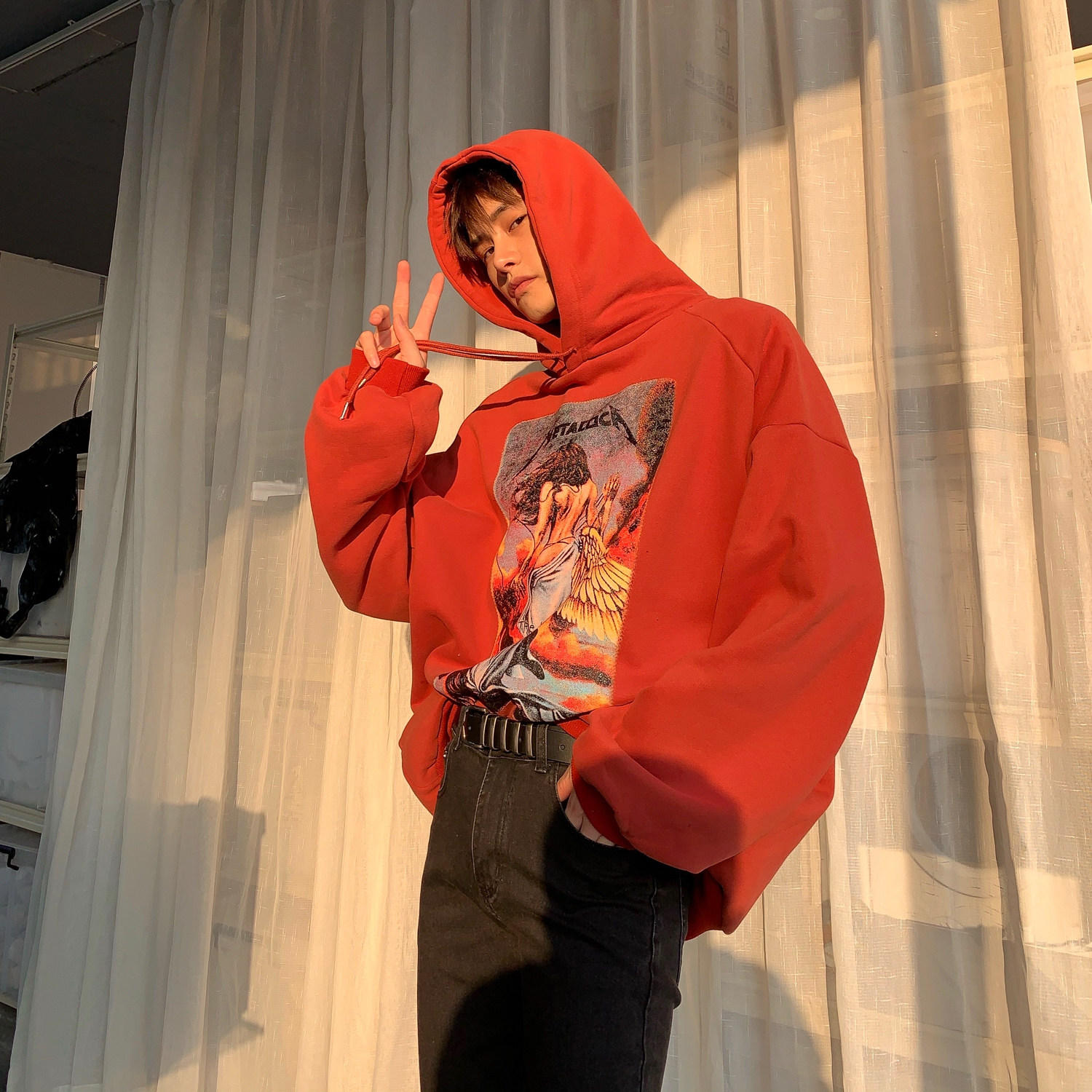 一折男士连帽卫衣红色