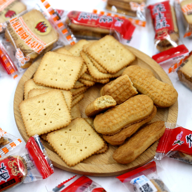 青援散装小包装五香牛肉片薄脆饼干 券后18.8元包邮