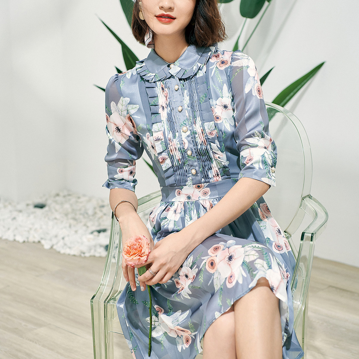 一诺时光翻领衬衫女设计感小众雪纺碎花连衣裙洋气春秋花裙子173