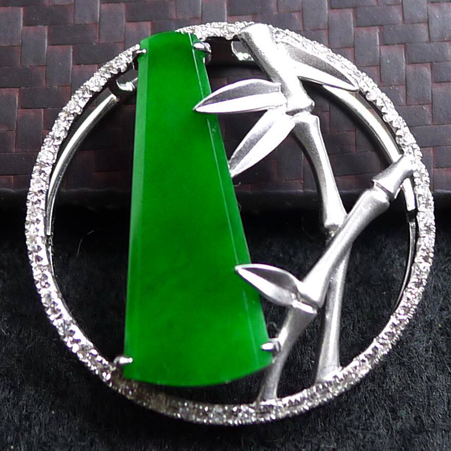 天然缅甸a货翡翠18k金伴钻镶嵌满绿竹节吊坠 3.97g