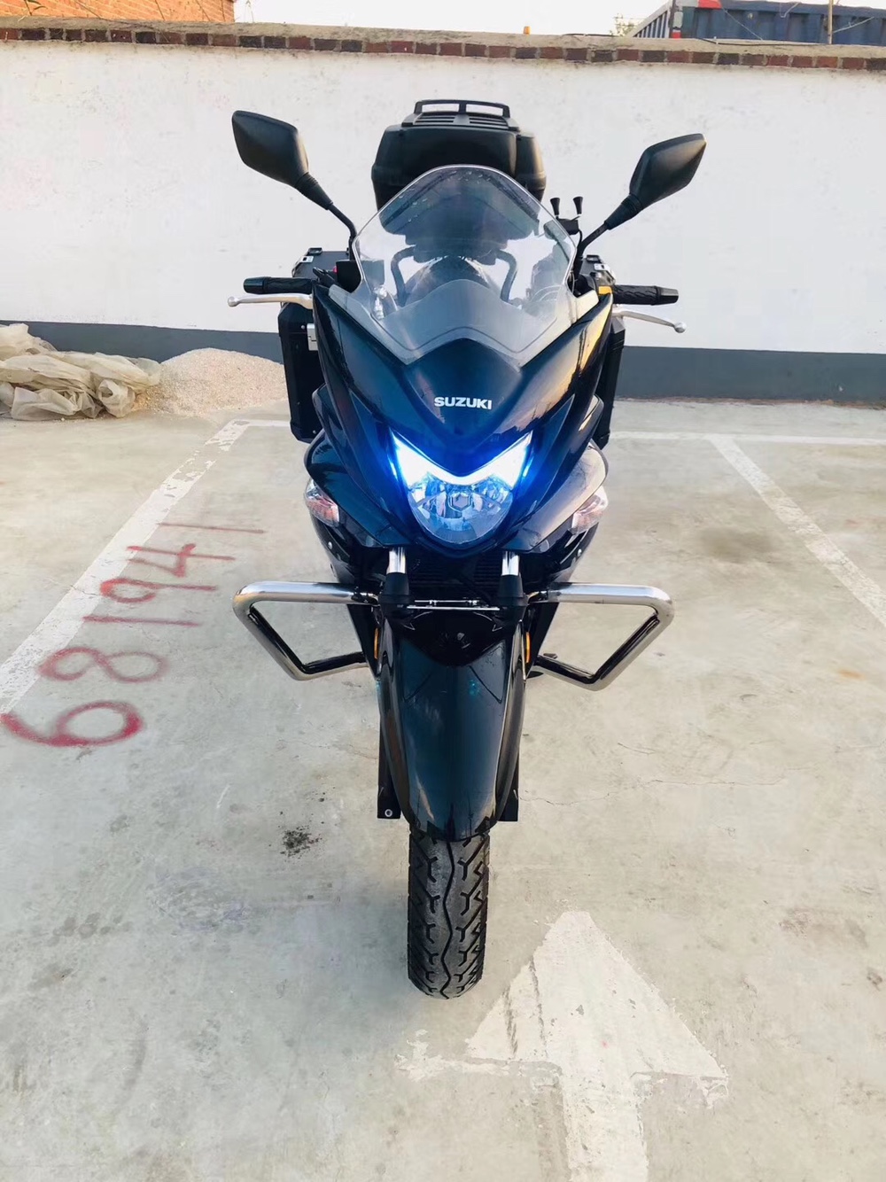 一折铃木摩托车 跑车_二手进口原装电喷铃木骊驰250cc摩托车水冷双缸