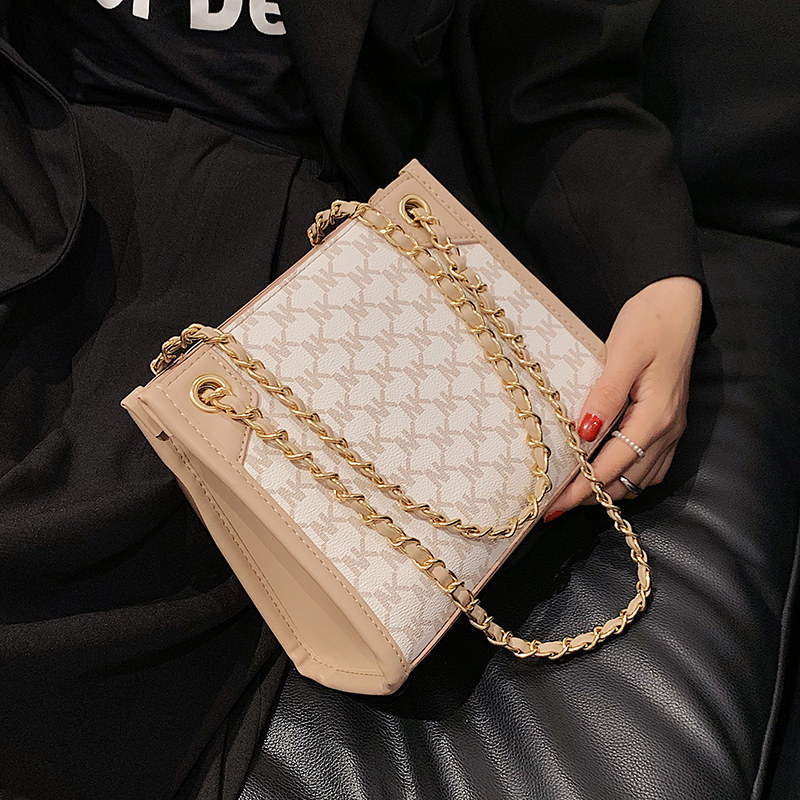 今年流行包包女夏小众2021新款潮夏季百搭链条包大容量单肩斜挎包