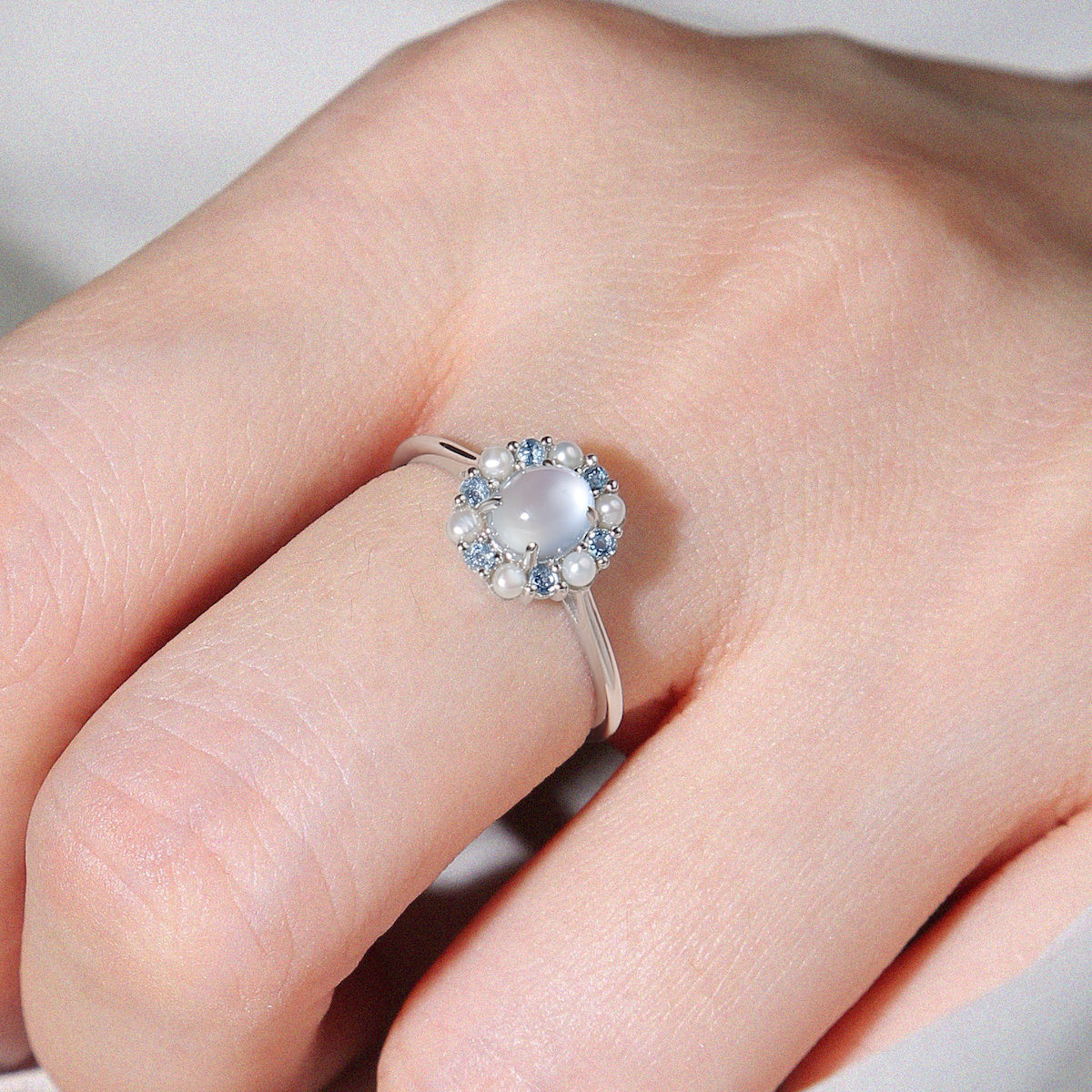 天然翡翠海蓝宝珍珠18k白金镶嵌戒指女白冰种和颜悦色原创珠宝