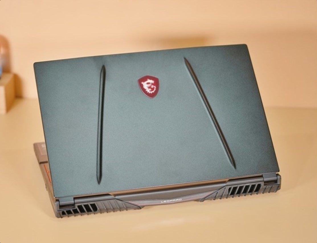 msi/微星 gl65 冲锋坦克二代gf65 ge62 gp72 gp73 i5i7游戏笔记本