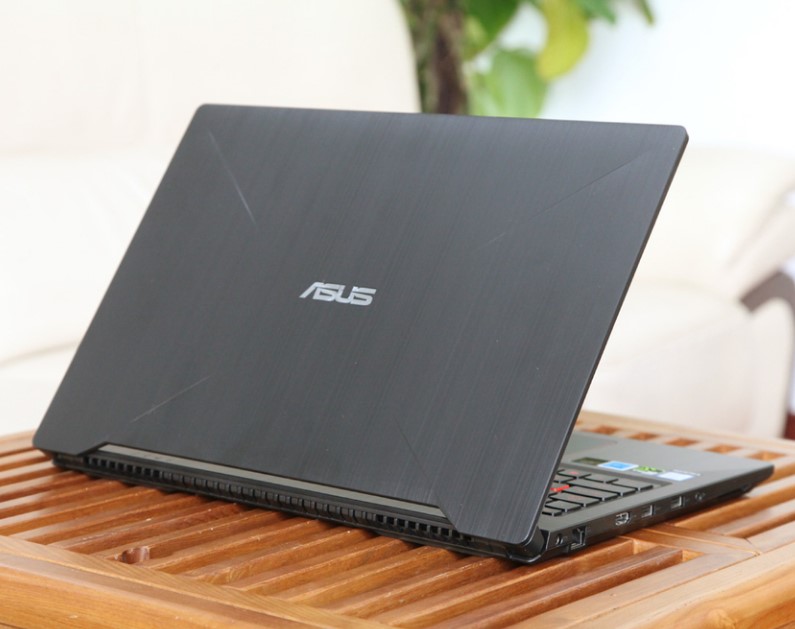 Asus/华硕 FX80 FX80GD火陨版FX63V FX86FI5I7学生游戏笔记本电脑