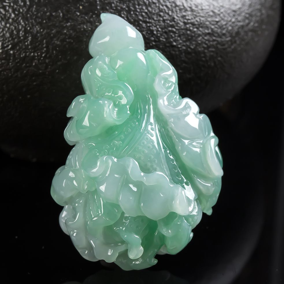 实物已检 天然缅甸a货 冰糯种飘绿白菜(百财)翡翠吊坠 25.14克