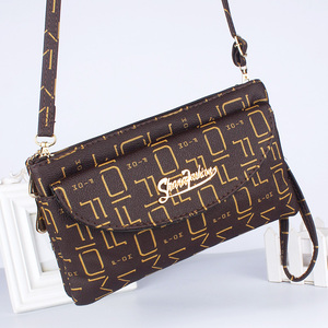 双层单肩包女小包斜挎手机包女gd花纹中年妈妈买菜钱包女手拿包拎