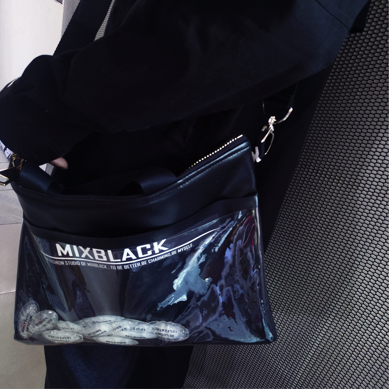 MIXBLACK 原创时尚通勤手提皮包男单肩斜挎大包袋简约休闲风
