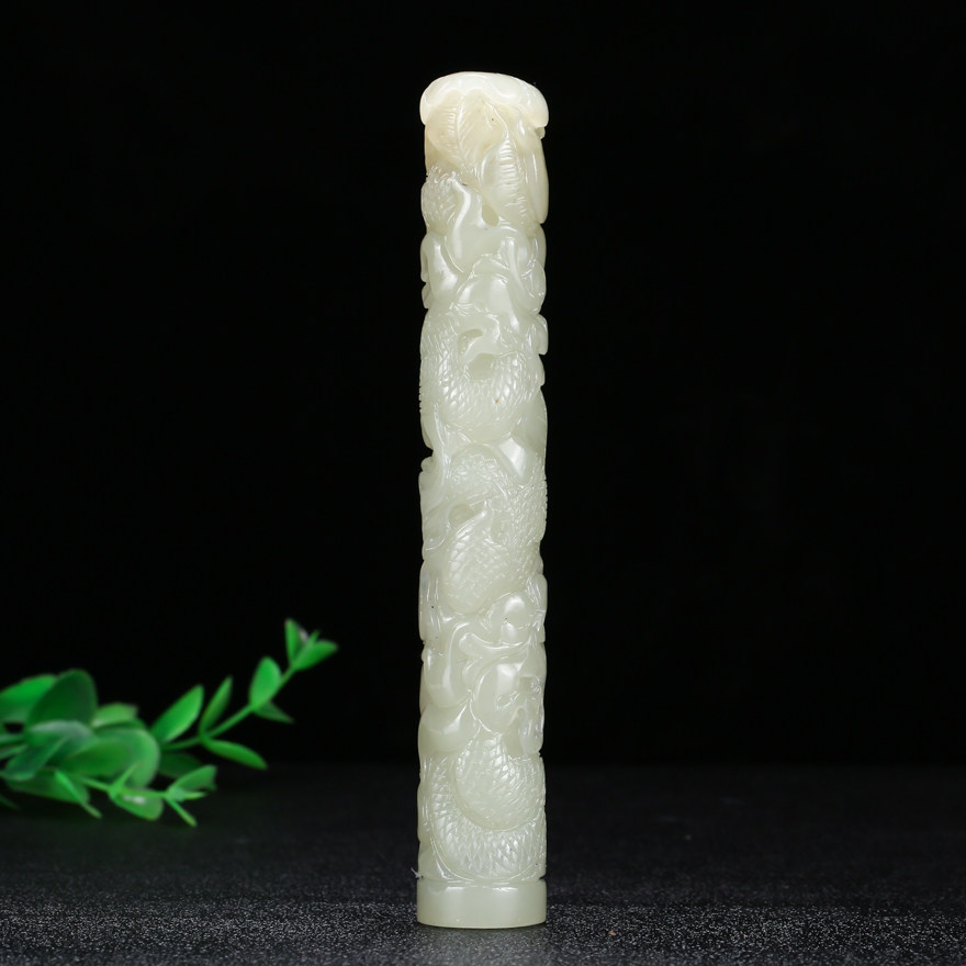 【龙柱】崔照乐玉雕工作室出品 和田玉摆件/把件 152.57g lm331