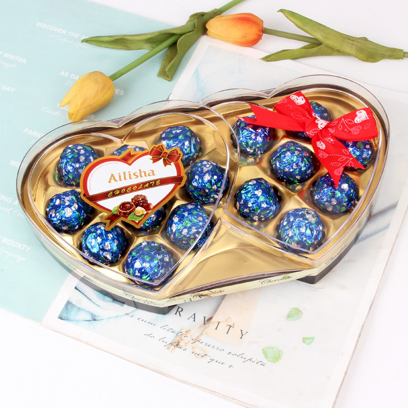 160克16粒爱丽莎双心蓝色果仁巧克力心形糖果礼盒装休闲儿童零食
