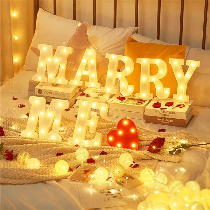 LED字母灯生日快乐灯场景布置装饰字牌后备箱惊喜求婚床头氛围灯