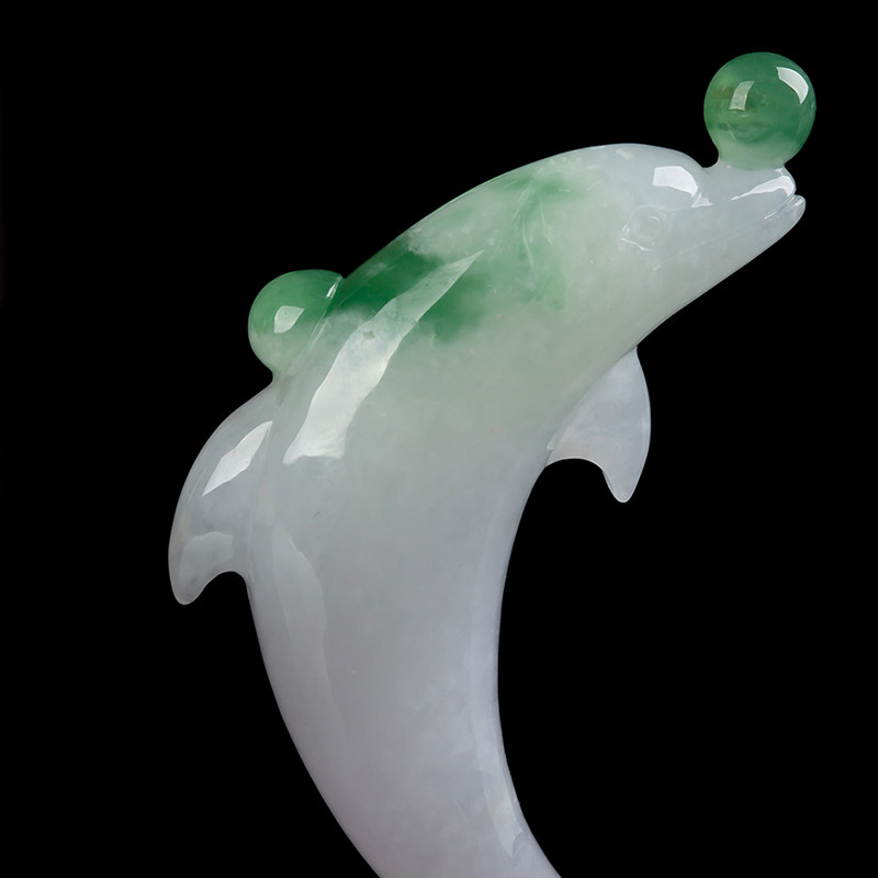 常万停工作室作品 得玉旺翡翠 冰糯种海豚摆件 41.20g