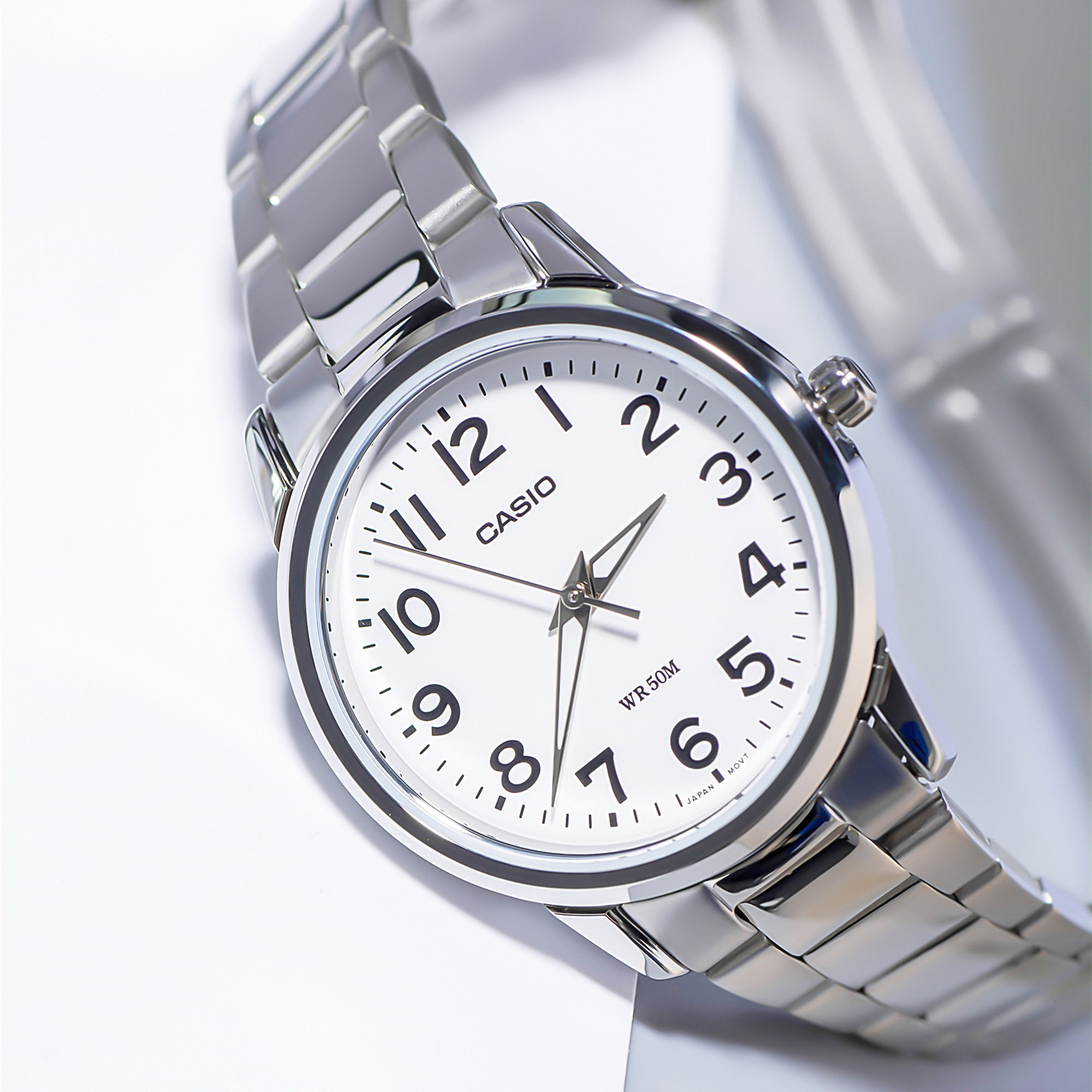 卡西欧casio手表简约时尚钢带防水石英女表 ltp-1303d/l-1a/4a/7a