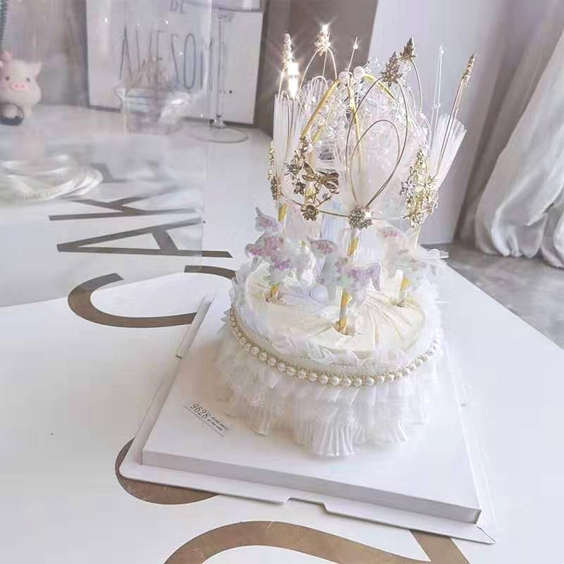 网红梦幻旋转木马蛋糕装饰独角兽公主女神珍珠蕾丝蛋糕围边甜品台