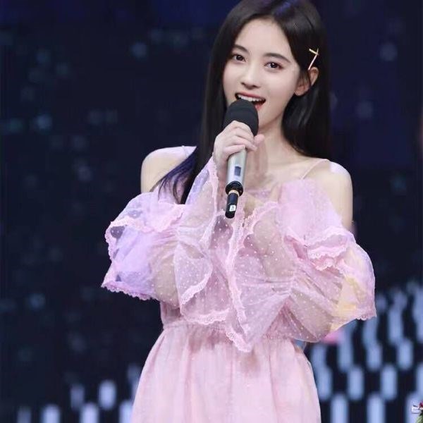 快乐大本营鞠婧祎同款粉色波点露肩一字肩吊带衬衫连体裤女打底衫在类目 女装/女士精品, 裤子, 休闲裤中 - 来自Buy2taobao.com提供专业的淘宝代购服务