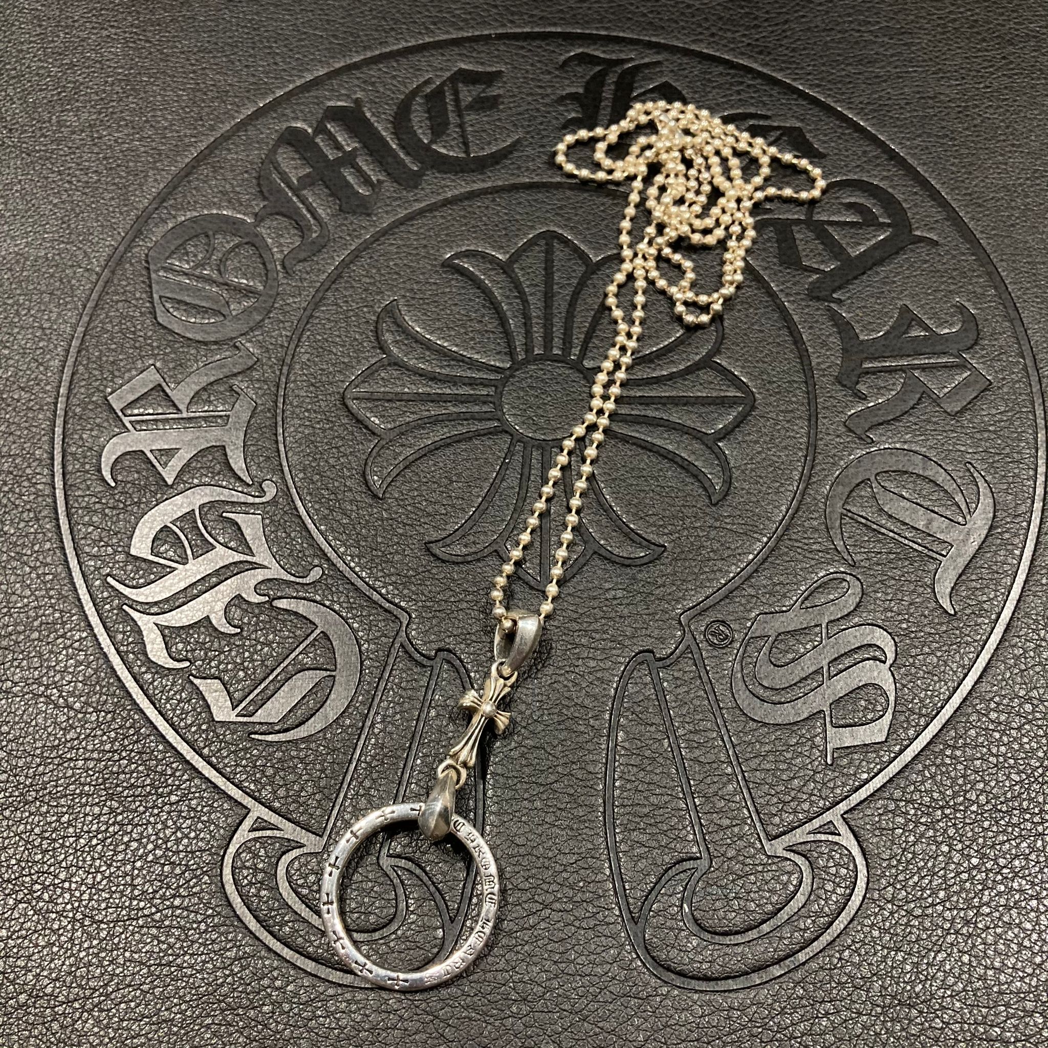 克罗心十字架项链