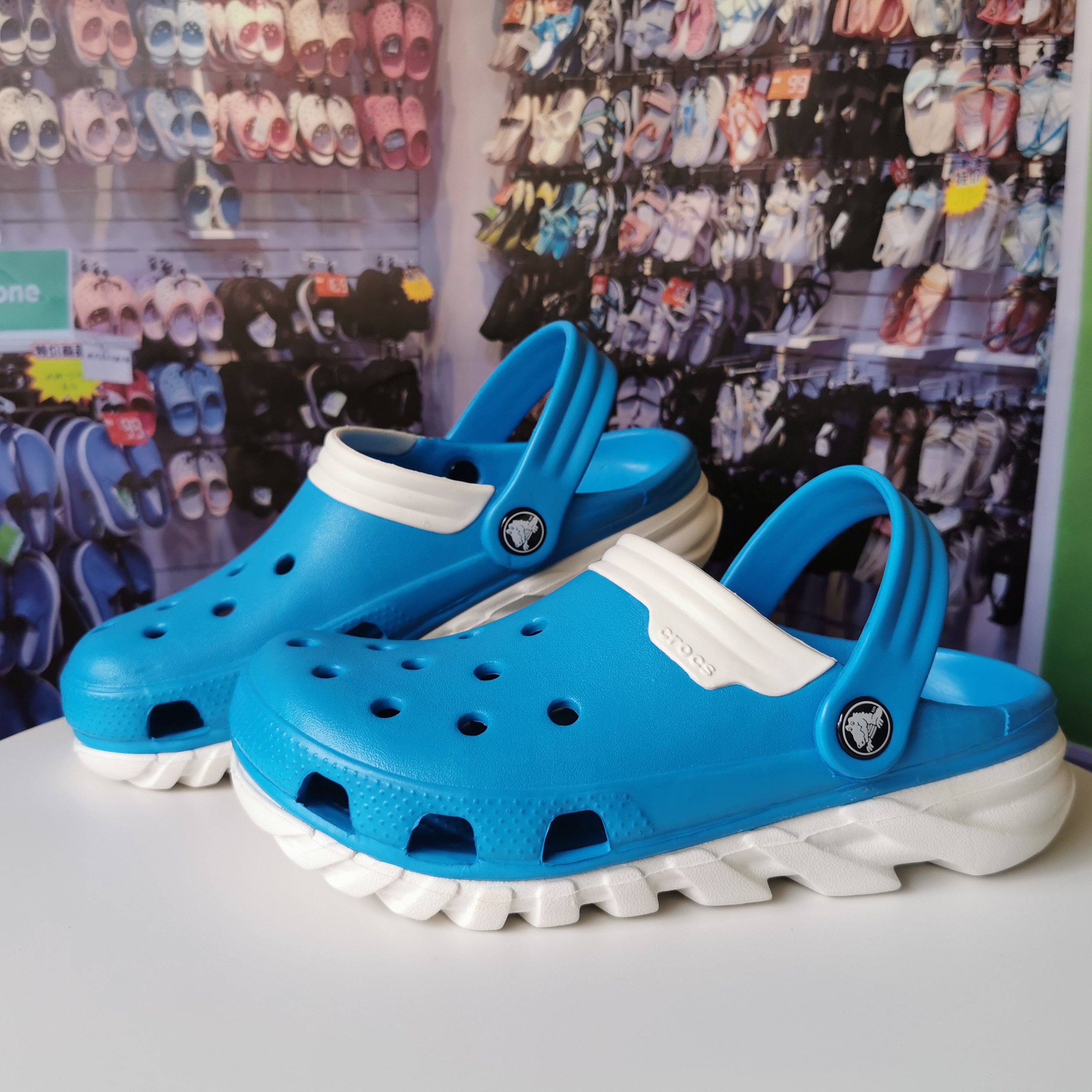 crocs男士洞洞鞋夏季款卡骆驰极速防滑耐磨女士沙滩凉拖鞋 201398