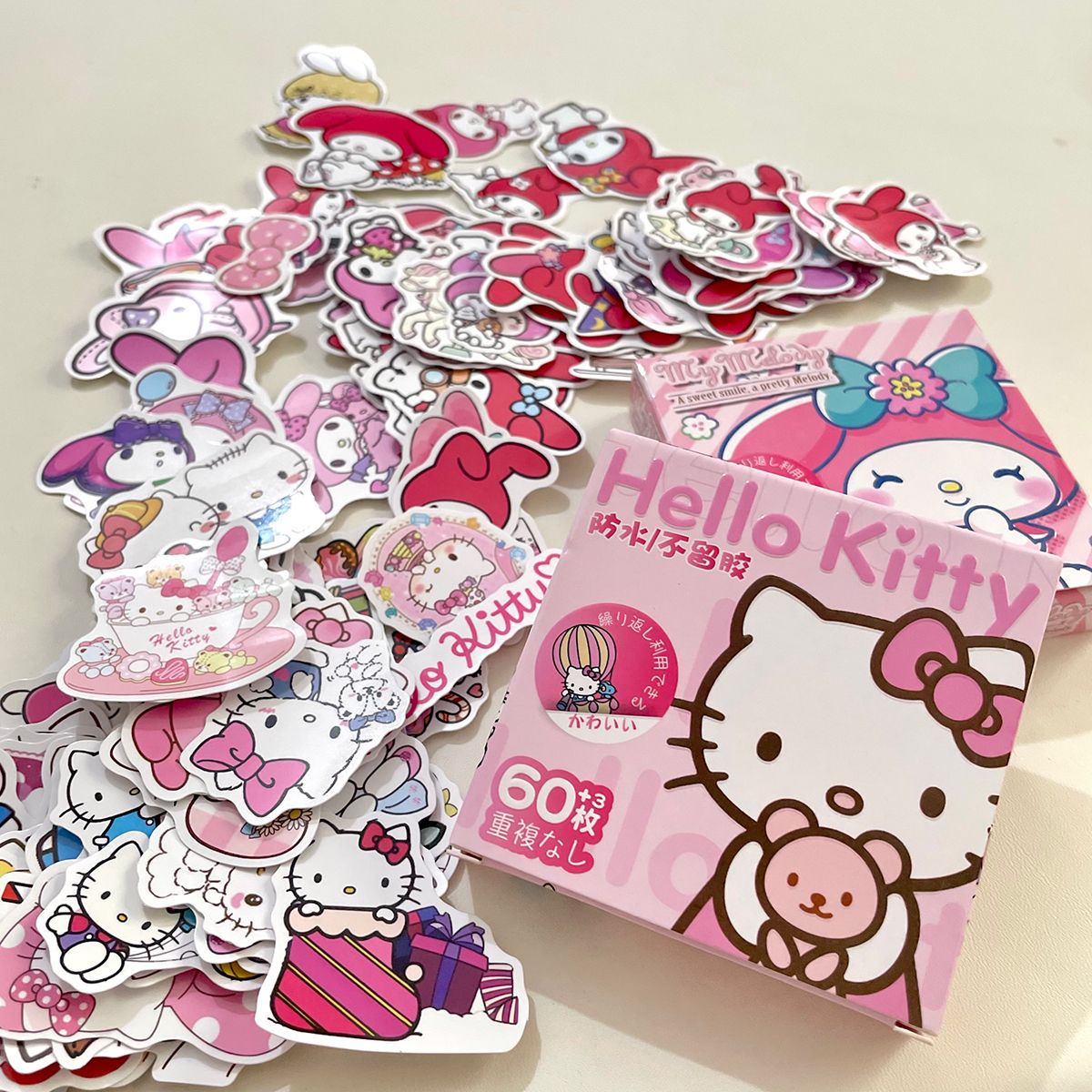 三丽鸥贴纸hellokitty美乐蒂高颜值爆款学生可爱卡通防水礼盒贴。