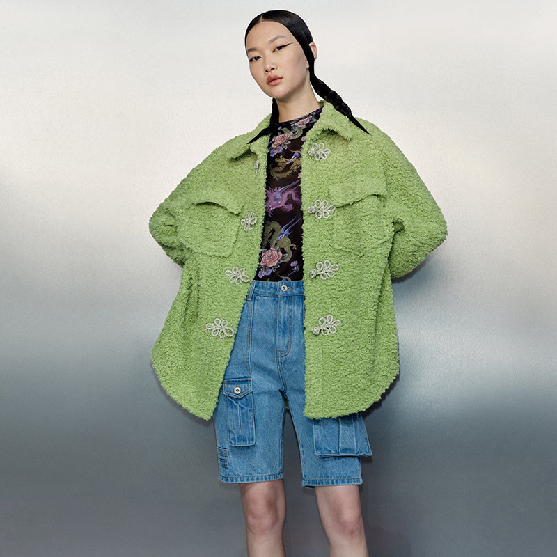 uooyaa/乌丫春季经典款复古反光盘扣仿羊羔毛时髦外套