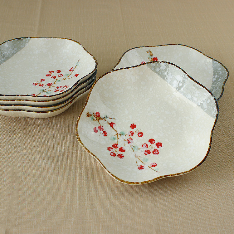 家用日式梅花盘红梅花开釉下彩异形餐具7英寸装菜碟子可微波炉