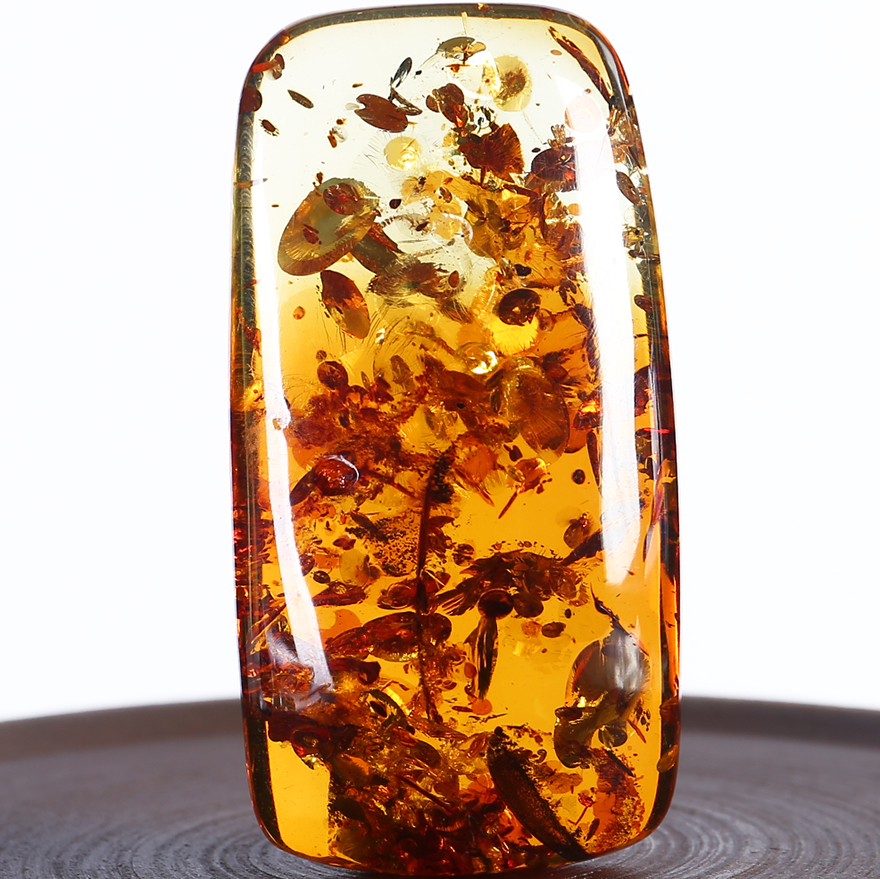 12.60g收藏级精美花珀随形挂件