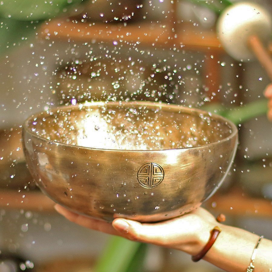 满月钵尼泊尔手工颂钵佛音钵瑜伽冥想音疗钵静心钵铜磬钵盂碗禅修