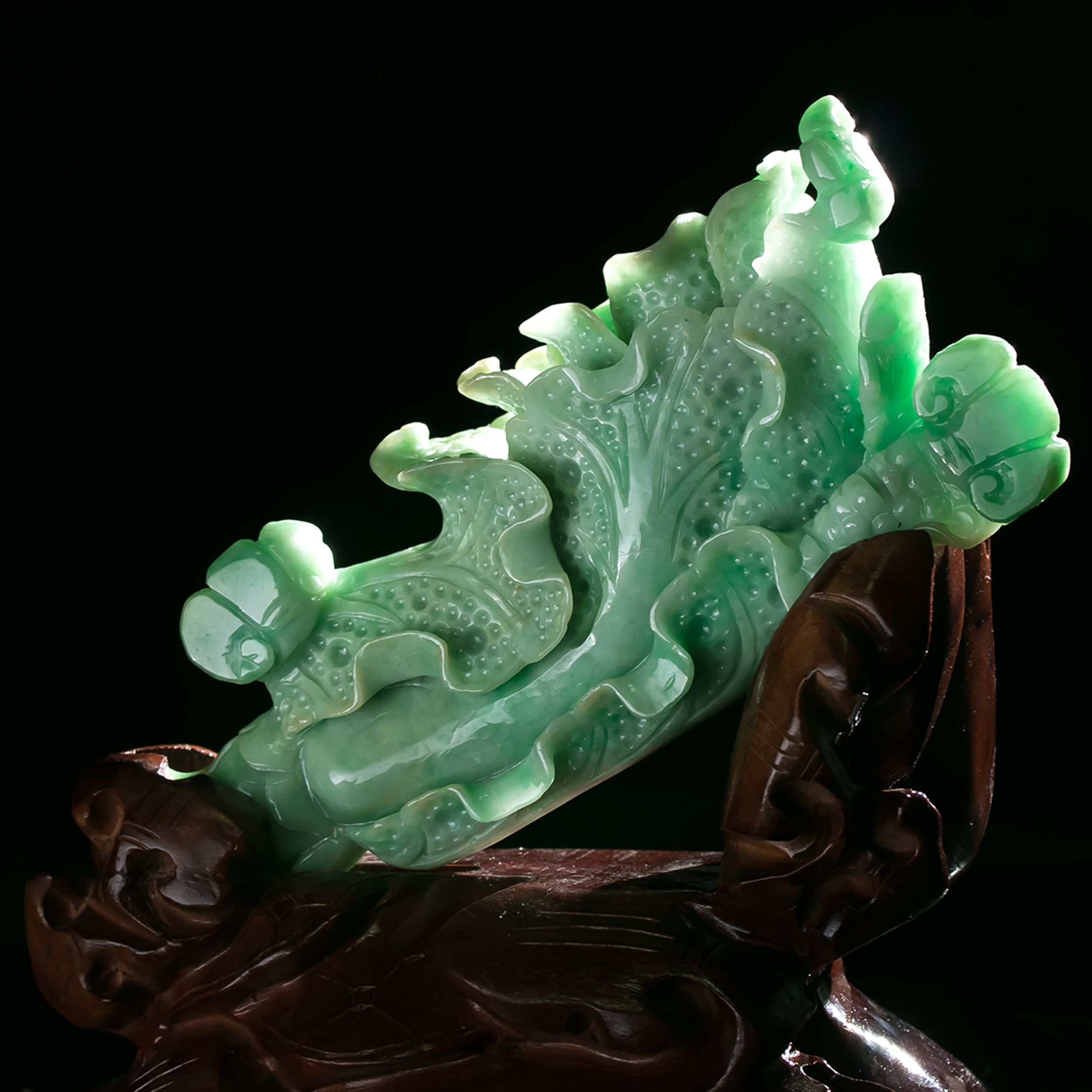 缅甸天然翡翠a货冰糯种招财白菜摆件 0.95kg