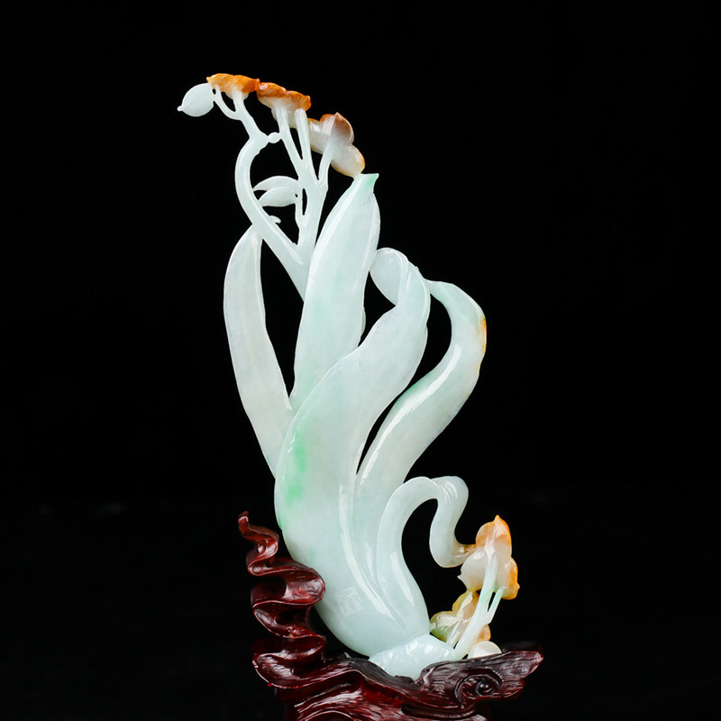 刘智晓玉雕工作室作品 糯种黄翡翡翠兰花摆件91.69g