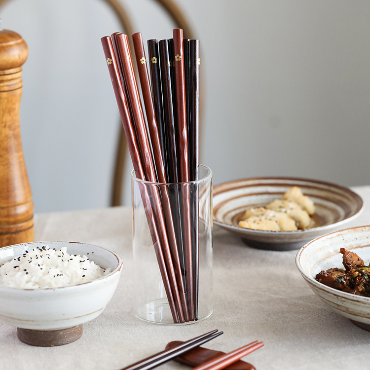 沁物简约日式小金花成人尖嘴木筷家用环保红檀木筷子餐厅长24厘米