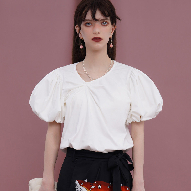 咖沫原创 怪诞少女立体泡泡袖体恤 褶皱微弹棉t 黑白小众个性短袖