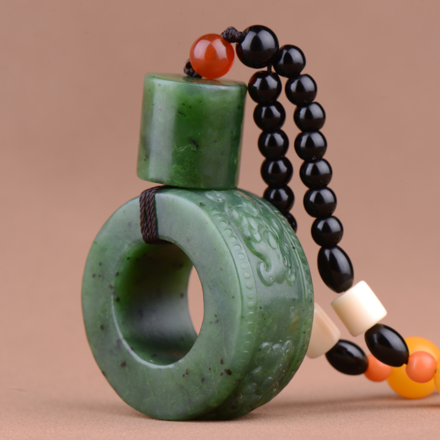 【扳指】和田玉 精美碧玉扳指挂件93.03g