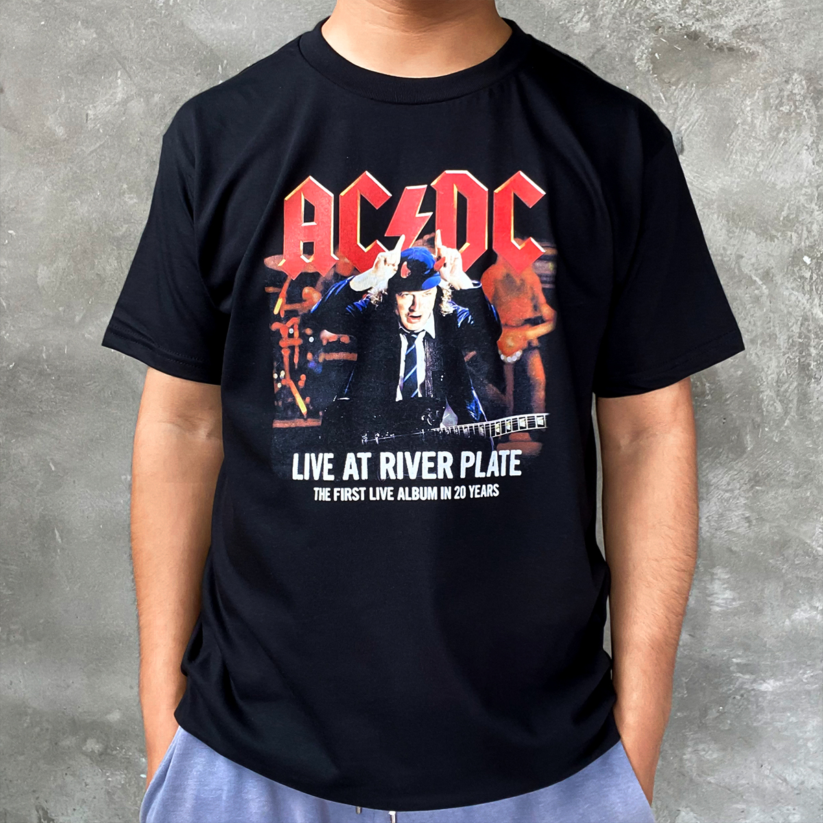 acdc乐队(acdc乐队属于什么摇滚)